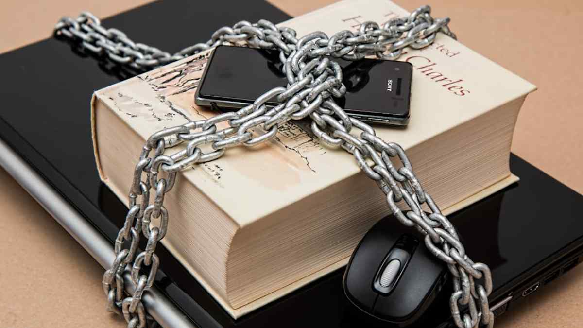 Como desbloquear celular com senha